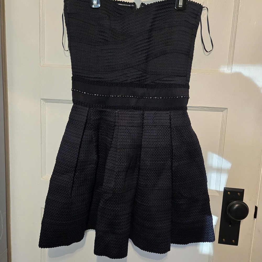 Elegant Black Strapless Dress